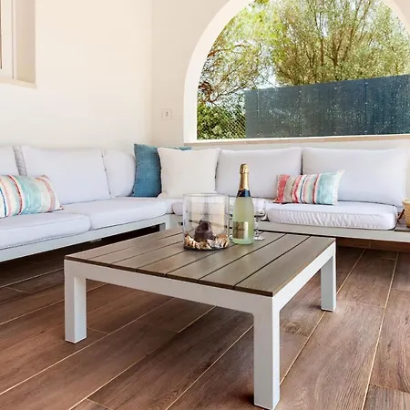 Holiday home Casa Abril *